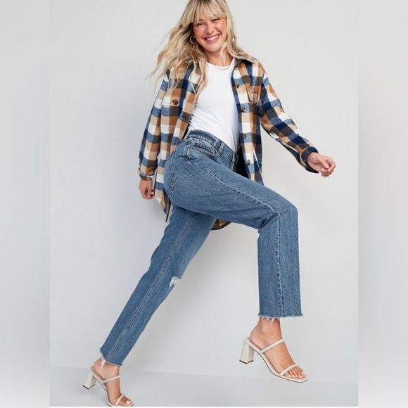 High Waisted Button Fly Slouchy Straight Ripped Jeans Size 12 Regular Length - Picture 3 of 8